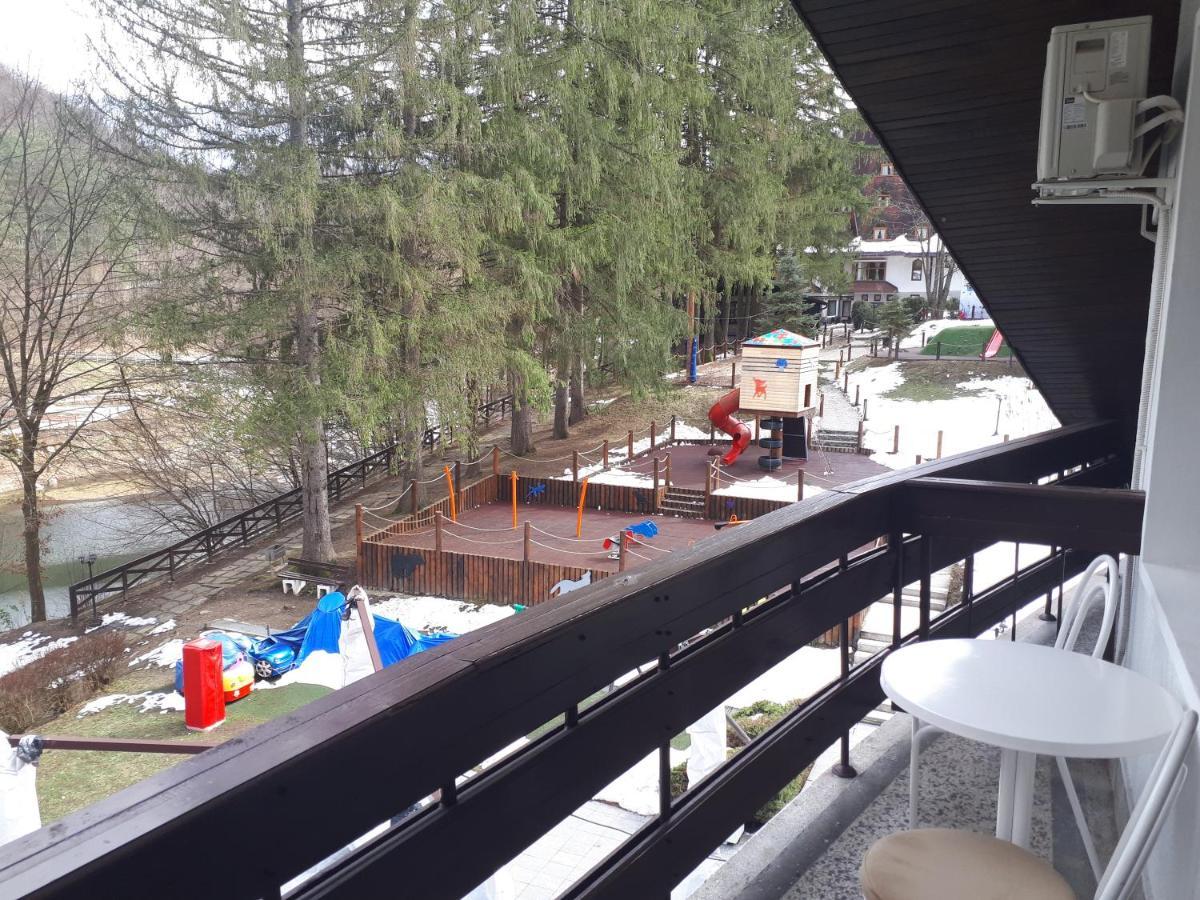 Kruševac Hotel Trayal מראה חיצוני תמונה